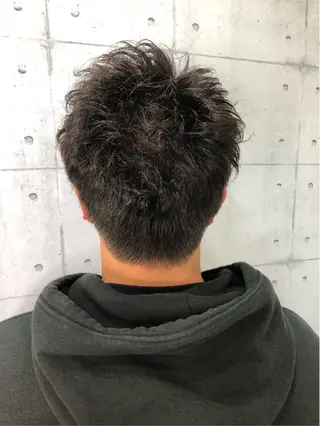 ショート パーマ メンズ 北脇 健治のヘアスタイル