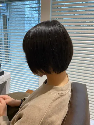 ショート HAIR DESIGN SEABELLE所属・さかい ゆかりのヘアスタイル