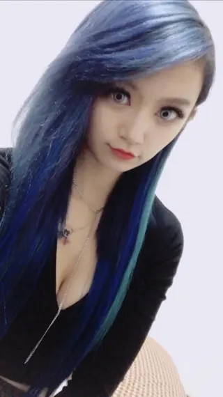 ロング カラー チビ編み込みエクステ シールEXどぅ〜すのヘアスタイル