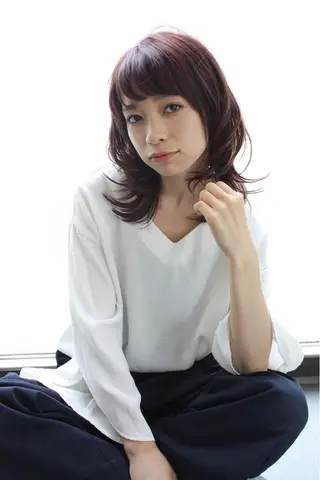 ミディアム カラー tuuli トゥーリのヘアスタイル