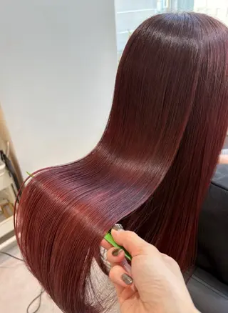 ロング Emüest髪質改善 👩🏼🖤cocoのヘアスタイル