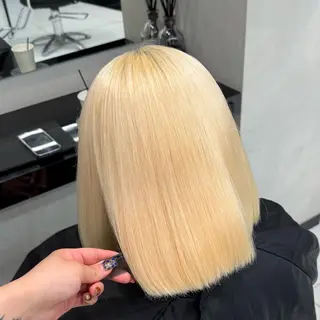 ミディアム カラー 【🦋綺麗めハイトー ン🦋】suzunoのヘアスタイル