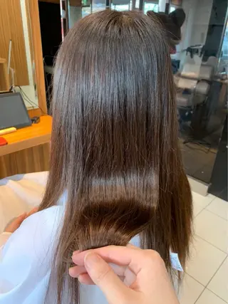 ロング カラー 髪質改善 💠 韓国風うる艶/シオリのヘアスタイル