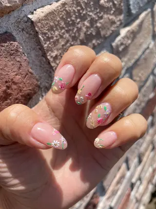 ネイル Natsumi 𓂃𓈒𓏸𓍯のネイルデザイン