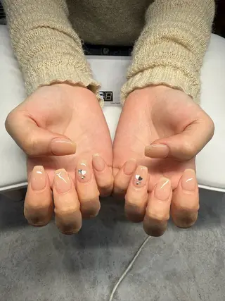 ネイル IROHA NAIL ユウヒのネイルデザイン