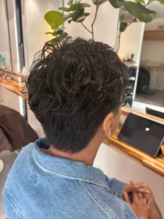 ショート パーマ メンズ 浅田 楓のヘアスタイル