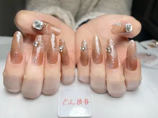 ネイル 💕鈴木ユリ パラジェル/オフ無料のネイルデザイン