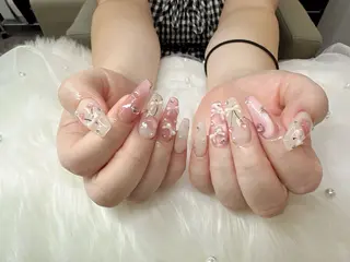 ネイル MIKIネイル YUKAのネイルデザイン