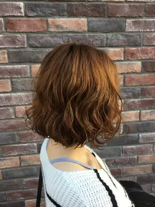 ミディアム パーマ 永井大樹✨ 透明感カラー✨のヘアスタイル
