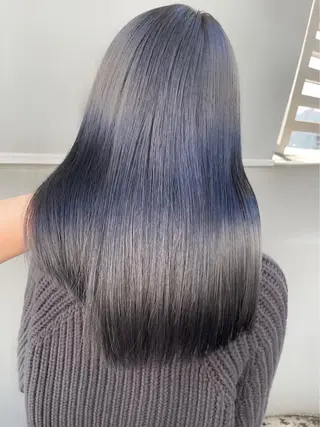 ロング カラー 中村 彩乃のヘアスタイル