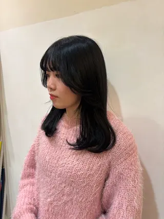 カラー オオカメ ユヅキのヘアスタイル