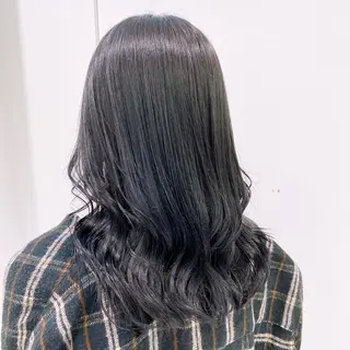 セミロング カラー エフェクトブリーチ 🌟前澤啓太朗のヘアスタイル