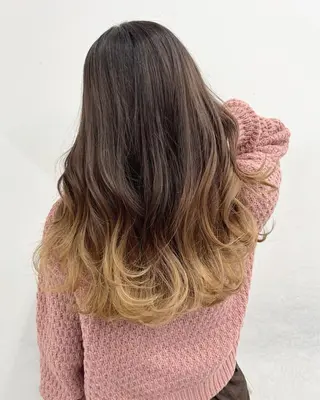 カラー 池口ゆい ✨髪質改善✨のヘアスタイル