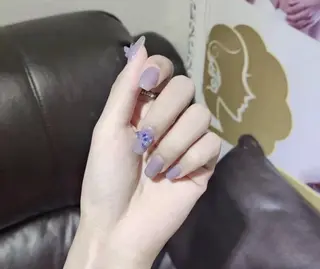 ネイル 🦋ネイルサロン ブラン🌈ゆりのネイルデザイン