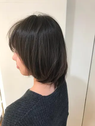 ショート ミディアム カラー タジマ ヤスヒサのヘアスタイル