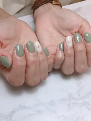 ネイル Bella 齋藤理奈のネイルデザイン