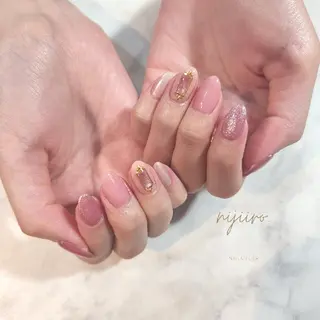 ネイル nijiiro🌈 サトウのネイルデザイン