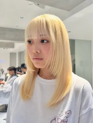 カラー AIKA🤍 カットモデル募集🫧のヘアスタイル