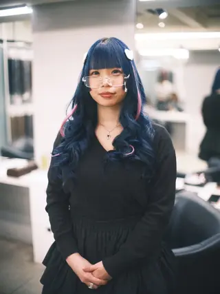 セミロング カラー ヘアアレンジ 個性爆弾💣 ダブルカラー/ゆかのヘアスタイル