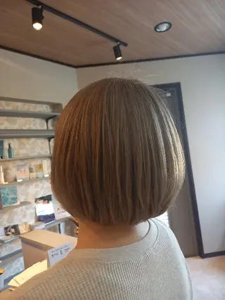 ショート 上原 嘉代子のヘアスタイル