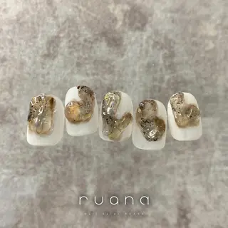 ネイル 阿武 美海のネイルデザイン