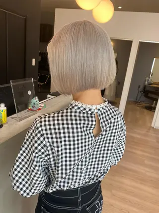 ショート カラー 鍵谷 公宏のヘアスタイル