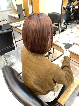 ショート カラー UMEDA FIGAROのヘアスタイル