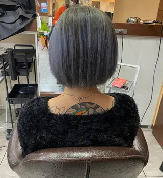 ショート カラー ヘアアレンジ 川上 麻梨阿のヘアスタイル