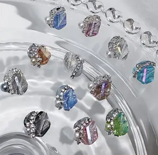 ネイル I-nailロング /ワンホン/キラキラのネイルデザイン