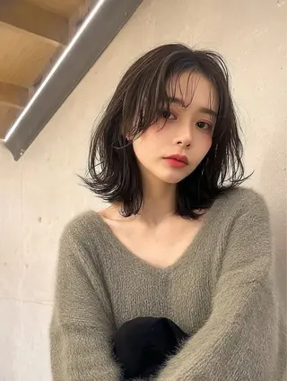 ミディアム 岡田 望愛🫧のヘアスタイル