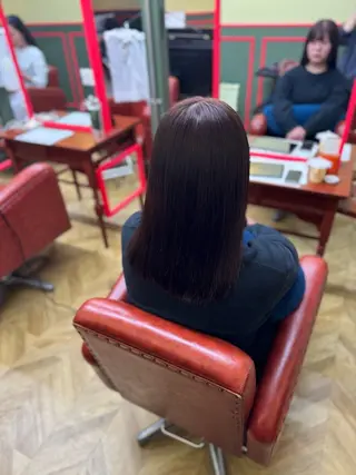 セミロング カラー 米倉 麻衣のヘアスタイル