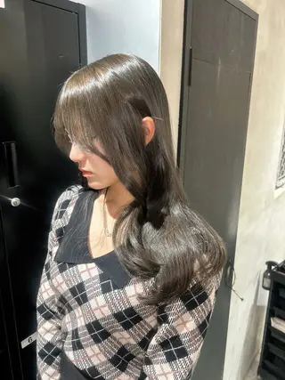 セミロング カラー 透明感×韓国ヘア 🇰🇷きららのヘアスタイル