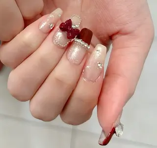 ネイル HIN NAILのネイルデザイン