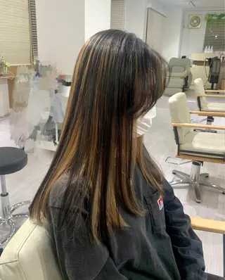 ロング カラー ツヤカラー🤍 ARISAのヘアスタイル