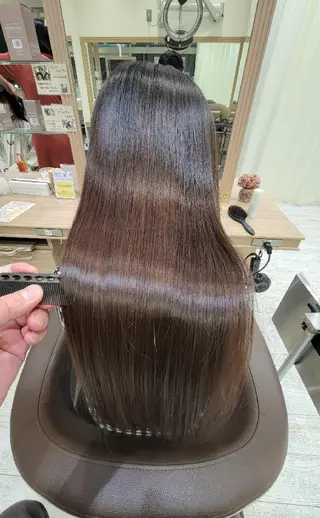 ロング 宮本 秀人のヘアスタイル