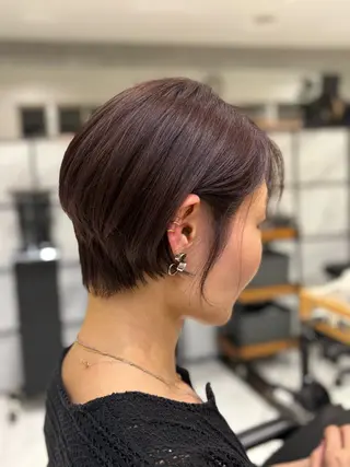 ショート カラー タケダ ナナミのヘアスタイル