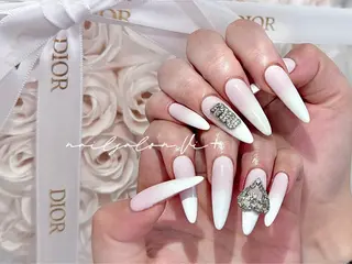 ネイル ✨Nailsalon Vi+✨のネイルデザイン