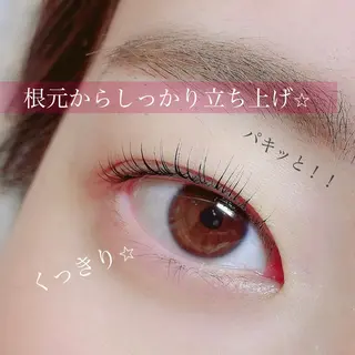 マツエク・マツパ 束感パリジェンヌ上下 恵比寿ayakaのマツエク・マツパデザイン