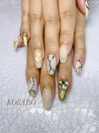 ネイル KOLLABO nailのネイルデザイン