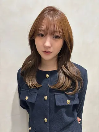 セミロング 🥇赤み消しカラー／ 髪質改善の匠🥇のヘアスタイル