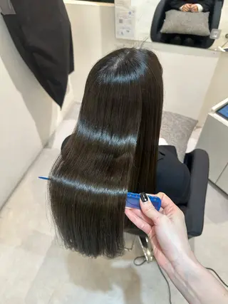 ロング Emuest心斎橋 SAKIのヘアスタイル
