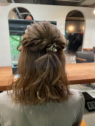 ミディアム 佐藤 世怜奈のヘアスタイル