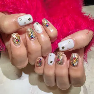 ネイル gingaginga所属・shinjuku💐 Ayaのネイルデザイン