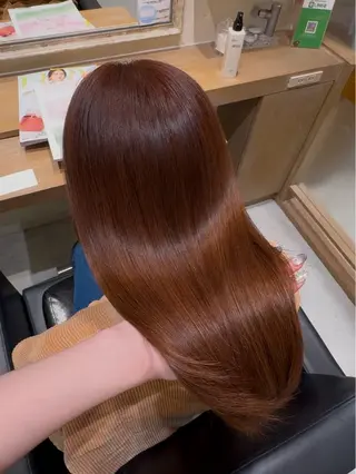 ミディアム 福川優月 /レイヤー /透明感カラーのヘアスタイル