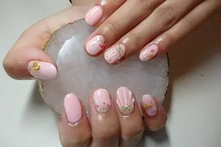 ネイル LAVISH nail salonのネイルデザイン