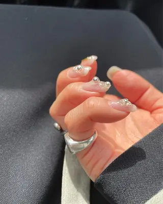 ネイル kiii.__ ✴︎*のネイルデザイン