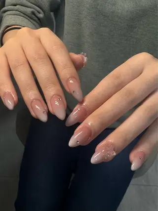 ネイル EYE & NAIL salon “ N “所属・“N” Yunaのネイルデザイン