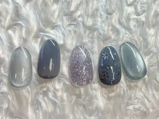 ネイル lealea Ayakaのネイルデザイン