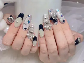 ネイル 西野 カナのネイルデザイン