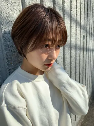 ショート カラー 柔らか透け感カラー 🌿ムロヤリョウスケのヘアスタイル